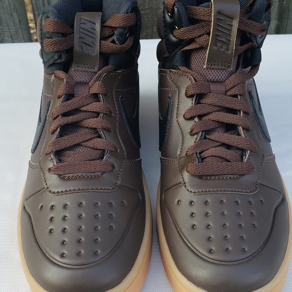 Nike Court Borough Mid 2 Boot Sneaker ~ Size 5.5Y